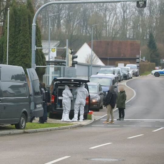 Zwei Mädchen auf dem Schulweg angegriffen Zwei Mädchen auf dem Schulweg angegriffen