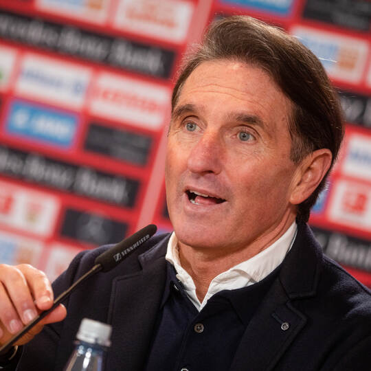 VfB Stuttgart - Vorstellung Trainer und Sportdirektor