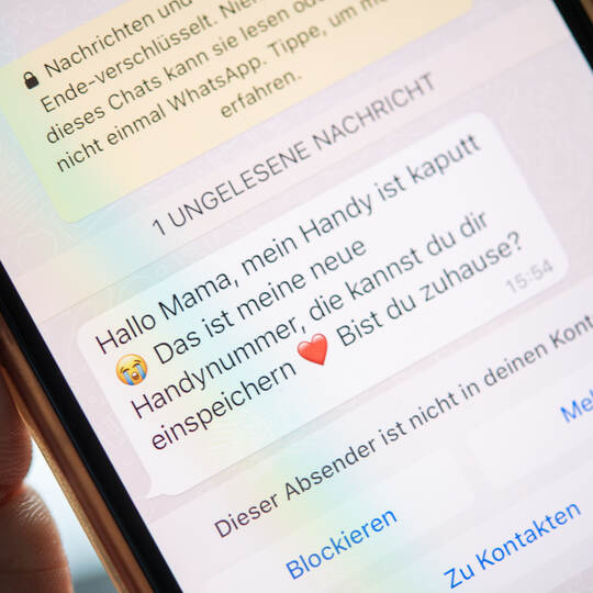 Es hört nicht auf: Whatsapp-Enkeltrick bleibt brandgefährlich