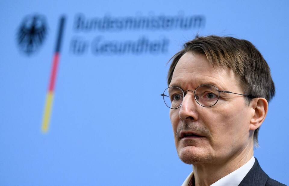 Lauterbachs Preishebel Gegen Engp sse Beim Fiebersaft Startseite 