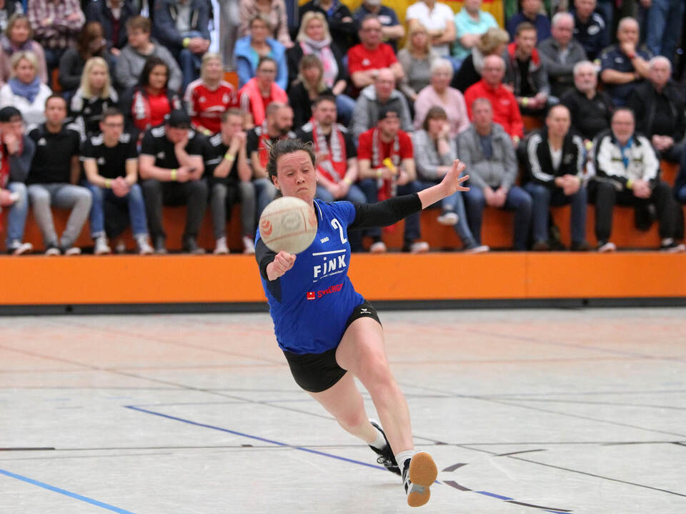 Deutsche HallenMeisterschaften der Frauen Ötisheim erwartet ein