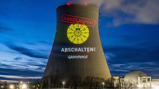 Greenpeace-Aktion gegen Atomkraft Greenpeace-Aktion gegen Atomkraft