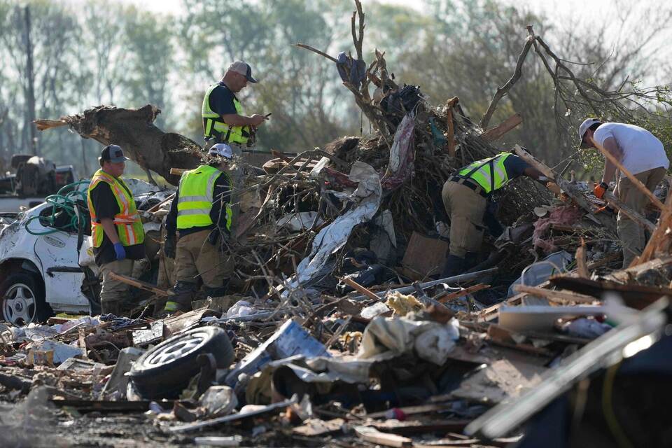 Suche nach Tornado in USA