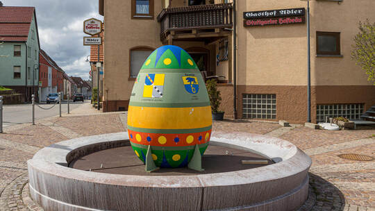 Osterei Wurmberg Brunnen