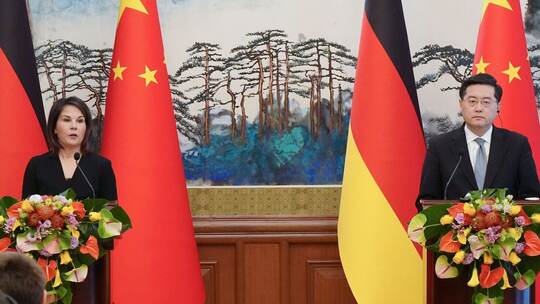 Außenministerin Baerbock besucht China