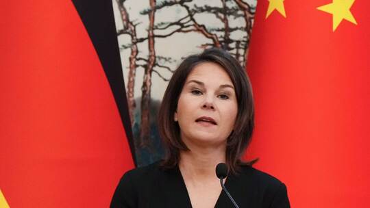 Baerbock besucht China