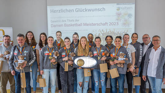 Rutronik Stars Keltern Eintrag Goldenes Buch