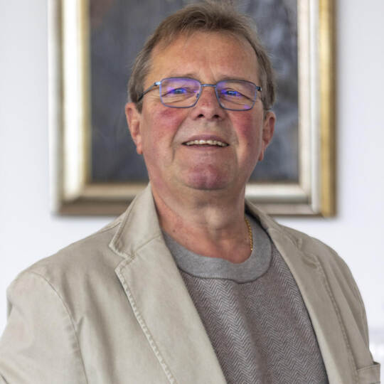 Victor Mayer Porträt Alfred Teuber