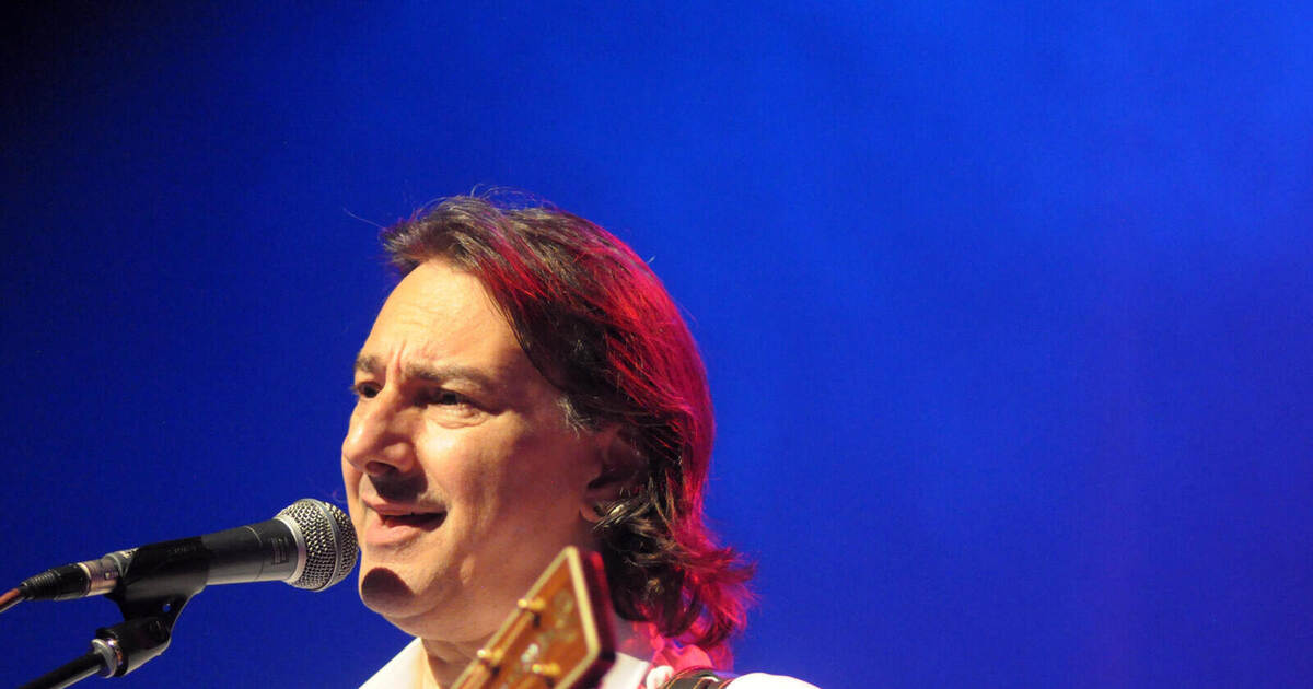 Pippo Pollina im Osterfeld Musik mit politischer Botschaft Kultur PforzheimerZeitung