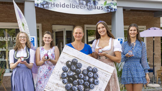 Heidelbeerprinzessin Casting Enzklösterle