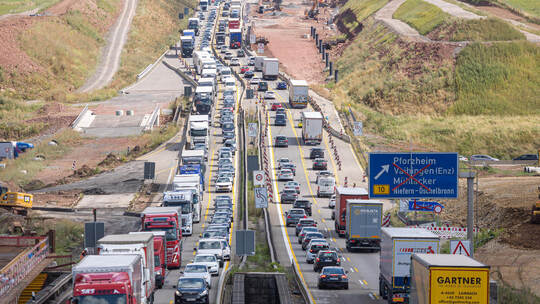 A8 Pforzheim Ost Fahrbahn