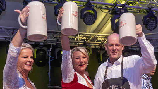 Oktoberfest Pforzheim Eröffnung Blaumeisen