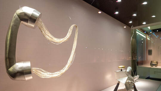 Ausstellung Auf Abwegen Schmuckmuseum