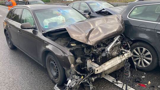 Massenkarambolage auf der A81 Massenkarambolage auf der A81