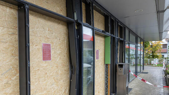 Wiernsheim Sparkasse Nach Sprengung