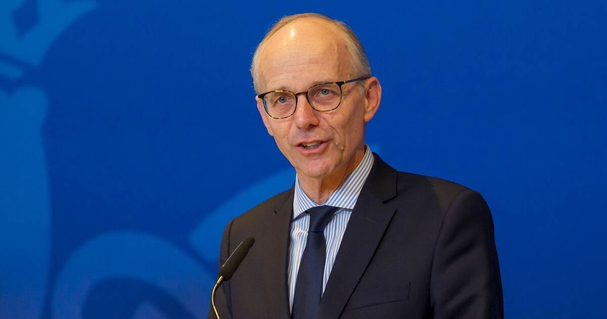 Luc Frieden è stato nominato capo del nuovo governo lussemburghese: la politica