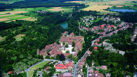 Ein Blick über die am besten erhaltene Klosteranlage nördlich der Alpen: Zu Maulbronns Unesco-Welterbe gehört auch die von Mönch