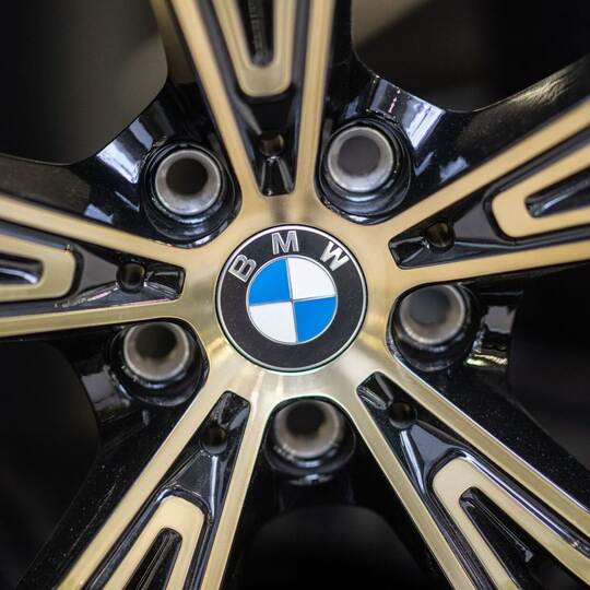 BMW