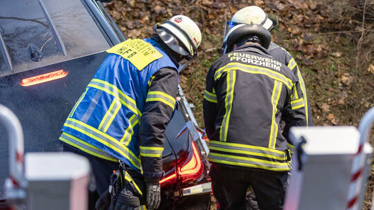 Unfall Hohenäckerallee 2 PKW