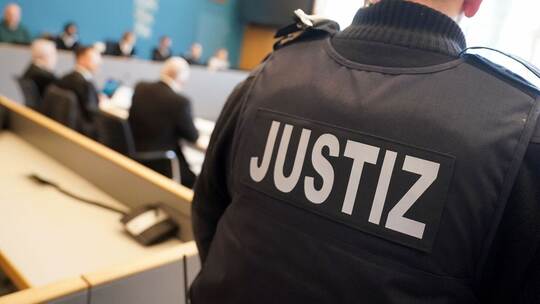 Justiz