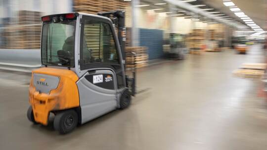 Ein Gabelstapler
