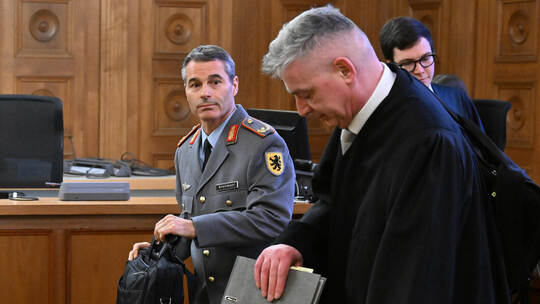 Prozess gegen ehemaligen KSK-Kommandeur in Munitionsaffäre