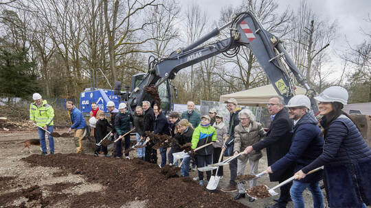Wildpark Spatenstich neuer Eingangsbereich.