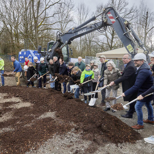 Wildpark Spatenstich neuer Eingangsbereich.