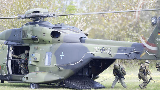 Evakuierungsübung "Schneller Adler" der Bundeswehr