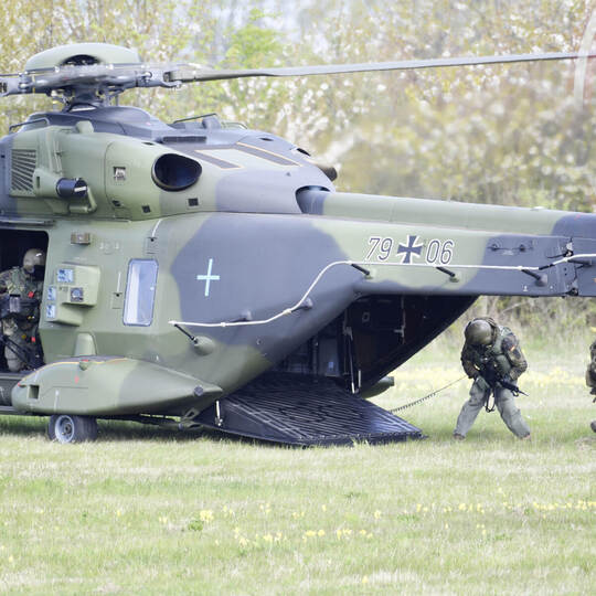 Evakuierungsübung "Schneller Adler" der Bundeswehr