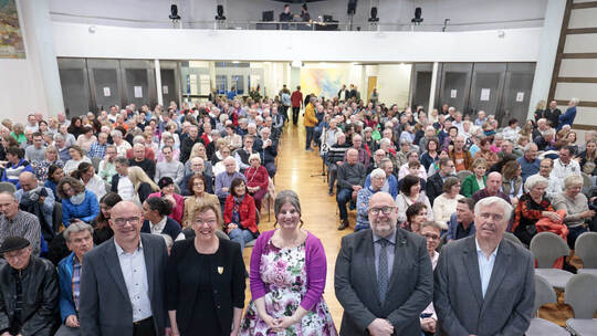 Im Ameliussaal- Kandidatenvorstellung der Bürgermeisterwahl. (vl.) Uwe Engelsberger, Birgit Mertens, Vera Lenz, Sascha Hofsäß,
