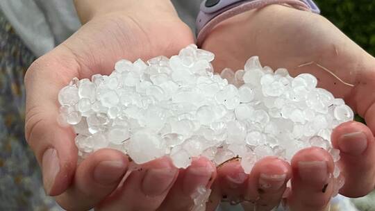 Hagel