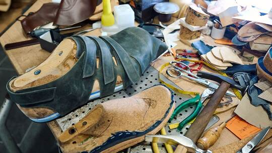 Schuhe in Übergröße