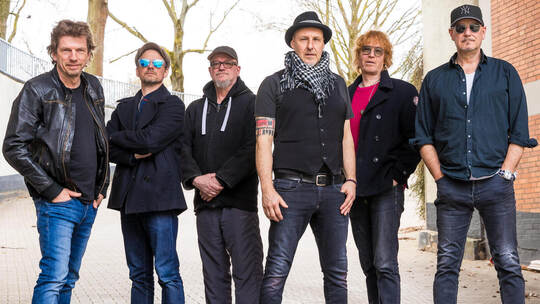 Albumveröffentlichung - Fury in the Slaughterhouse