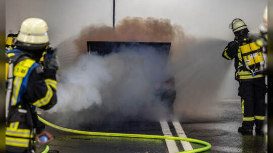 Großübung Feuerwehr Arlinger Tunnel
