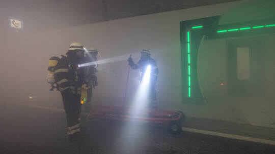 Großübung Feuerwehr Arlinger Tunnel