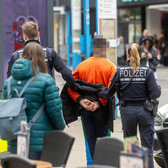 Schlössle Polizeieinsatz Festnahme
