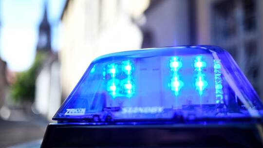 Polizei - Symbolbild Polizei - Symbolbild