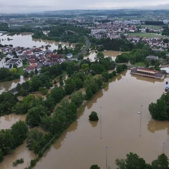 Hochwasser in Baden-Württemberg - Meckenbeuren Hochwasser in Baden-Württemberg - Meckenbeuren