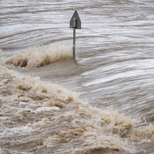Hochwasser in Baden-Württemberg - Heidelberg Hochwasser in Baden-Württemberg - Heidelberg