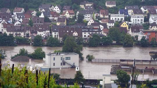 Hochwasser in Baden-Württemberg - Benningen am Neckar Hochwasser in Baden-Württemberg - Benningen am Neckar
