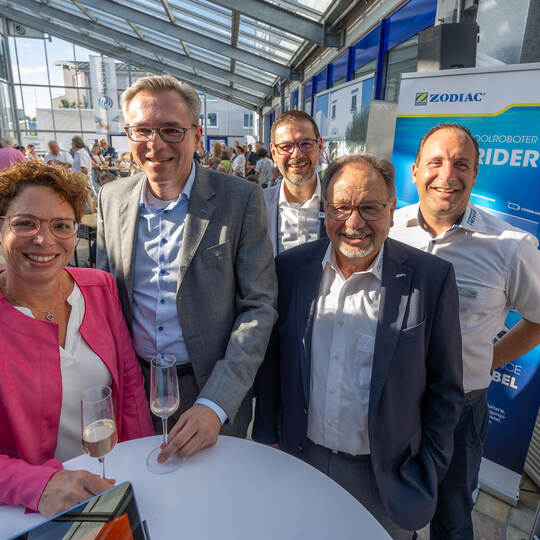VoBa Private Banking Schwimmbad Henne