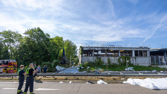 Brand Lagerhalle B10 Eutinger Talweg
