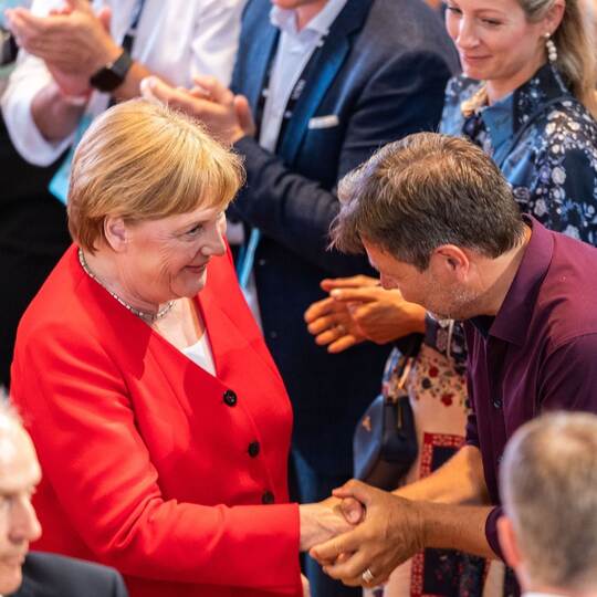 Angela Merkel und Robert Habeck