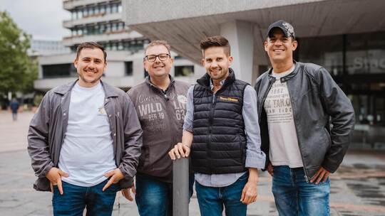Freuen sich auf die Zusammenarbeit: Axel Zorn (ZfP) (von links), Mario Röseling (GfP), Max Müssle (ZfP) und Thomas Goßweiler (UB