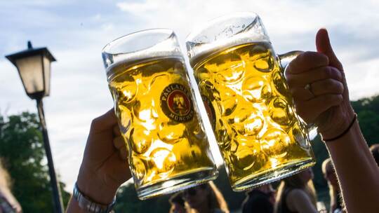 Alkoholfreier Biergarten «Die Null» eröffnet in München