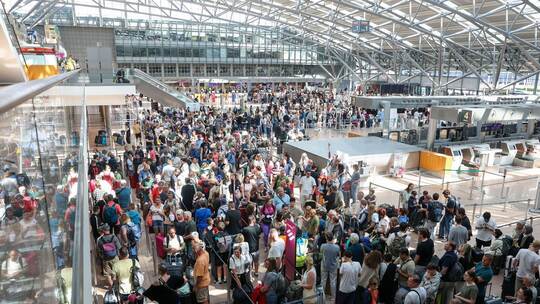 Weltweite IT-Ausfälle - Flughafen Hamburg