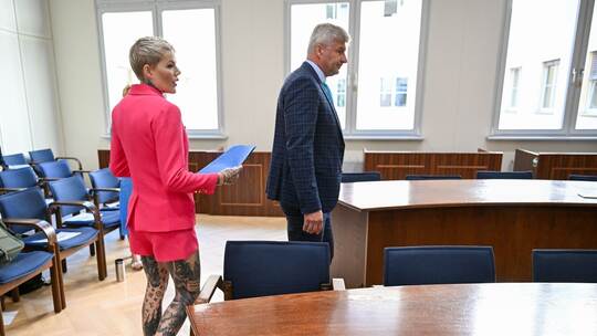 Prozessbeginn gegen Melanie Müller