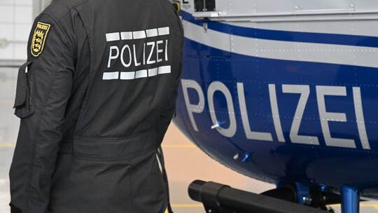 Polizei - Symbolbild Polizei - Symbolbild