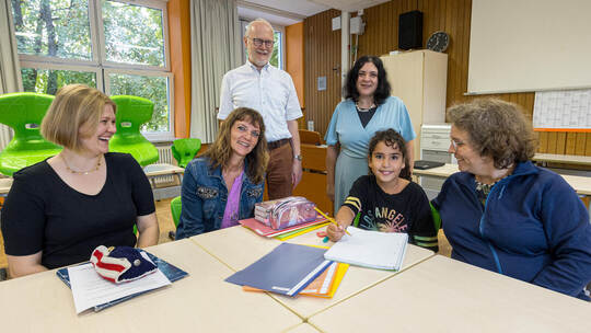 Die Lesepaten leisten an der Karl-Friedrich-Schule Großes, um Kinder in ihrer Entwicklung voranzubringen. Dieses Bild, entstande